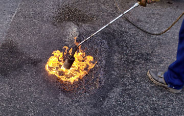 Worlingham flat roofing repairs